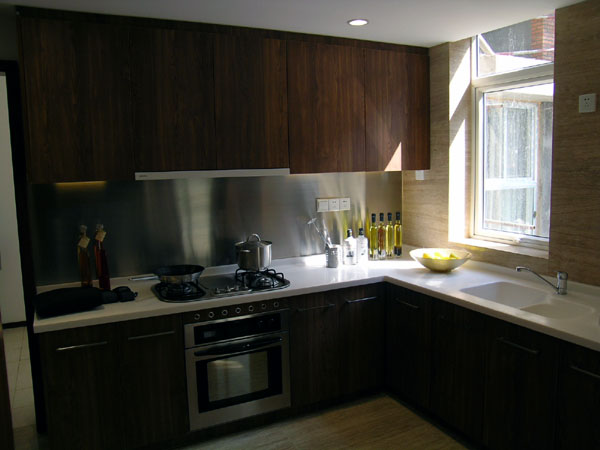 如何在3D Max中打開Vray渲染幀窗口 - BIM,Revit中文網